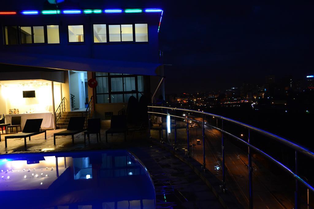 Eddy Suites, Emeli Hotel Найроби Экстерьер фото